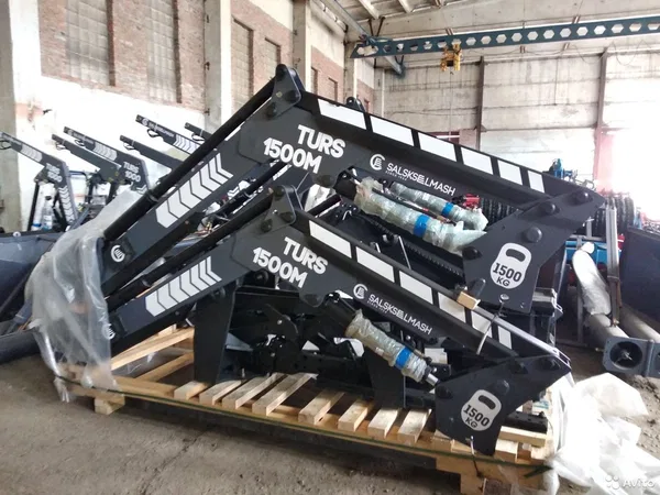 Навесной погрузчик (КУН) Сальсксельмаш TURS-1500М