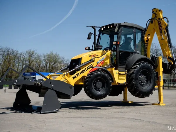 Экскаватор-погрузчик New Holland B90BLR