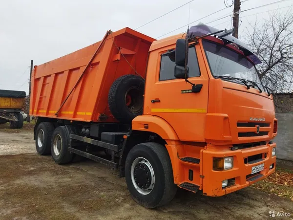 Самосвал КамАЗ 6520-63