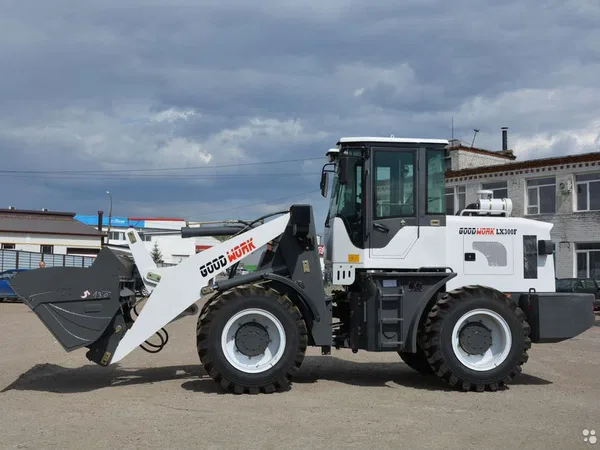 Фронтальный погрузчик GoodWork LX300F