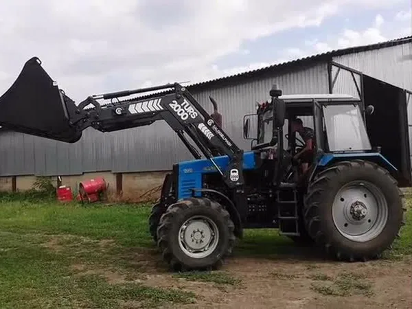 Навесной погрузчик (КУН) Сальсксельмаш TURS-2000