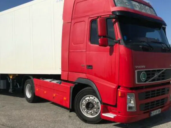Седельный тягач Volvo FH