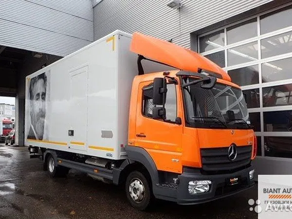 Грузовой фургон Mercedes-Benz Atego