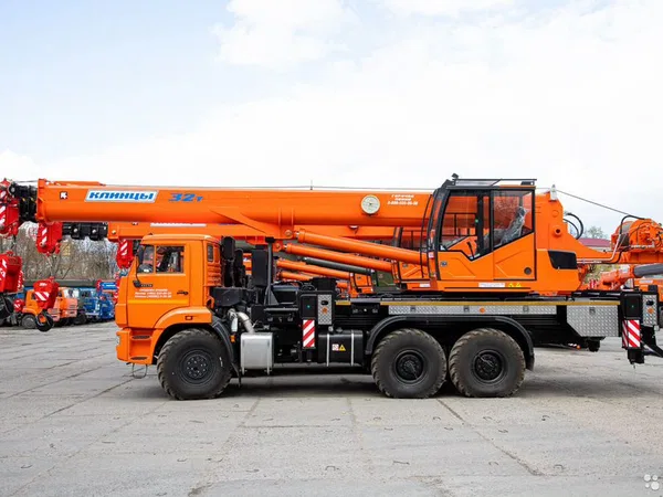 Автокран Клинцы КС-55729-5К-3 на шасси КамАЗ 43118