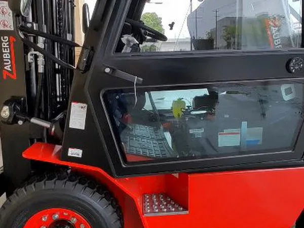Вилочный погрузчик Zauberg CPCD20-M1C