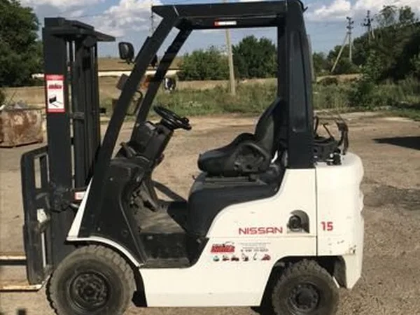 Вилочный погрузчик Nissan