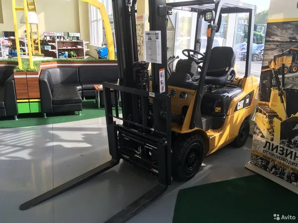 Вилочный погрузчик Caterpillar DP20CNT
