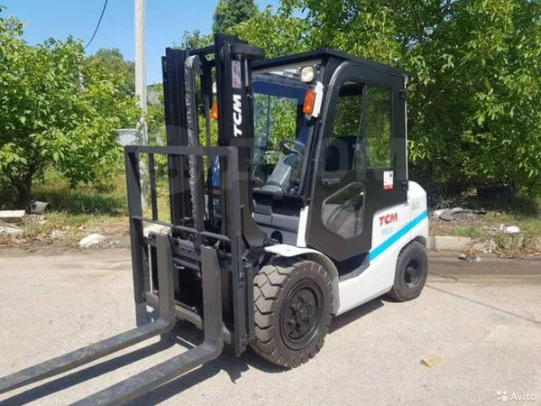 Вилочный погрузчик TCM FD25C3Z
