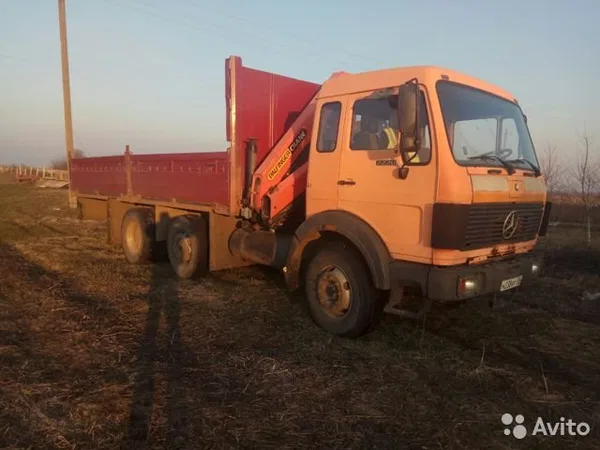 Бортовой грузовик с КМУ Mercedes-Benz 2420
