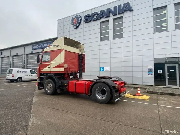 Седельный тягач Scania 143M