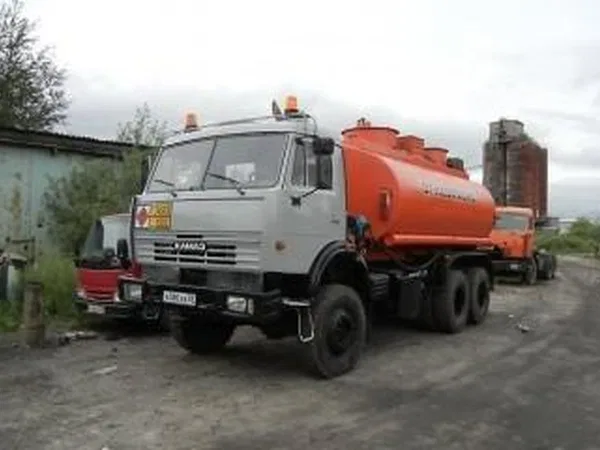 Бензовоз КамАЗ 53228