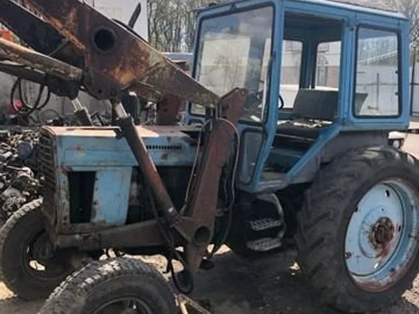 Трактор МТЗ Беларус 82