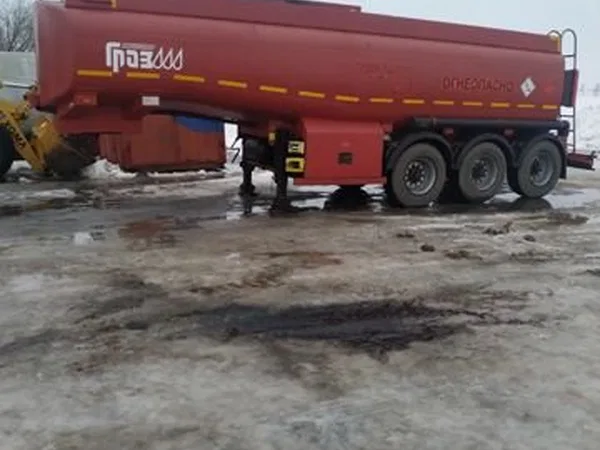 Полуприцеп бензовоз ГРАЗ