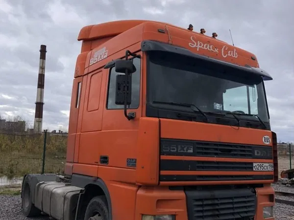 Седельный тягач DAF XF95