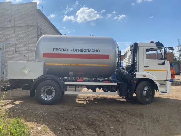 Газовоз КамАЗ 43253 AMS