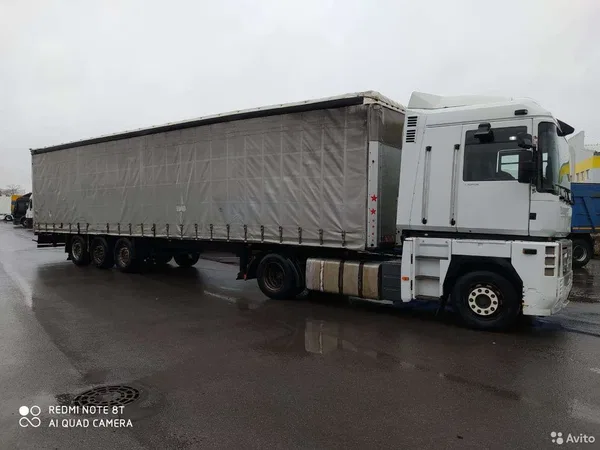 Седельный тягач Renault R350