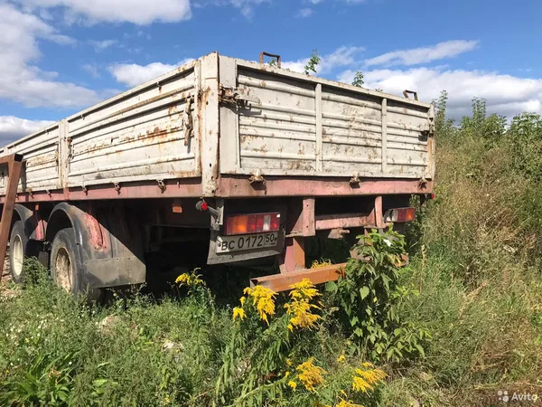Бортовой полуприцеп МАЗ
