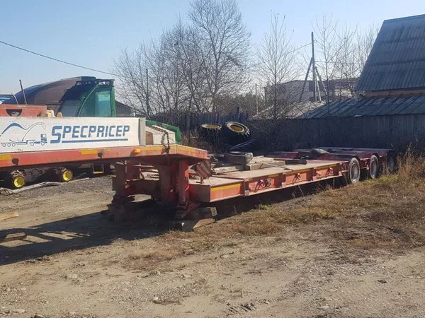 Полуприцеп тяжеловоз Specpricep 9942L3