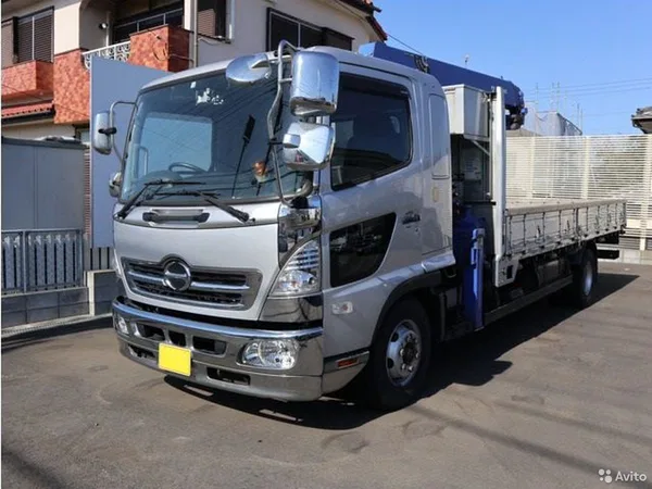 Бортовой грузовик с КМУ HINO Ranger