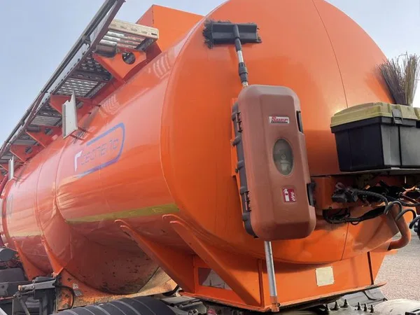 Полуприцеп битумовоз Сеспель SF3B28