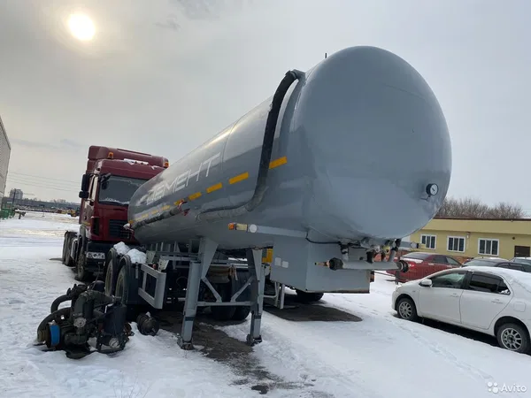 Полуприцеп цементовоз Бецема ТЦ-12