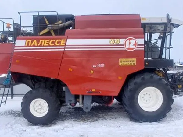 Зерноуборочный комбайн Палессе GS12