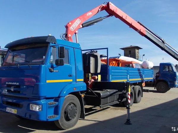 Бортовой грузовик с КМУ КамАЗ 65117-23010-50 с КМУ Fassi F155A.0