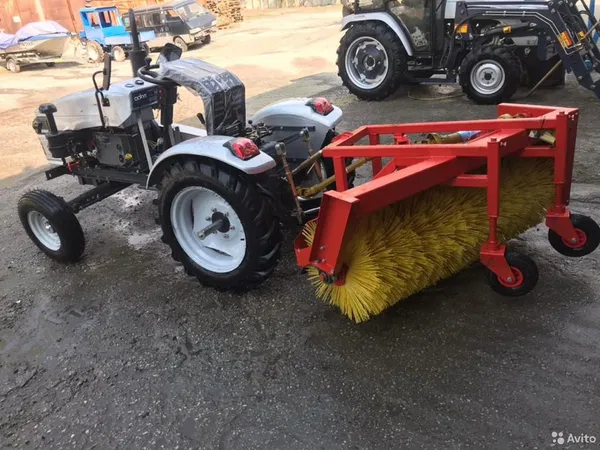 Коммунальная щетка Скаут SX-150