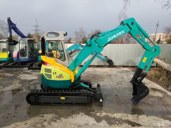 Мини-экскаватор Yanmar B3