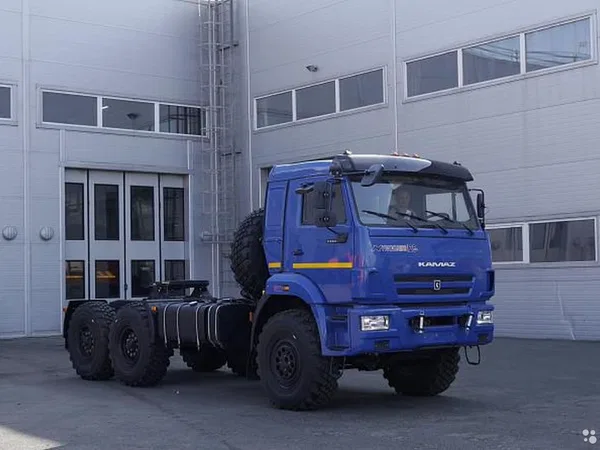 Седельный тягач КамАЗ 53504