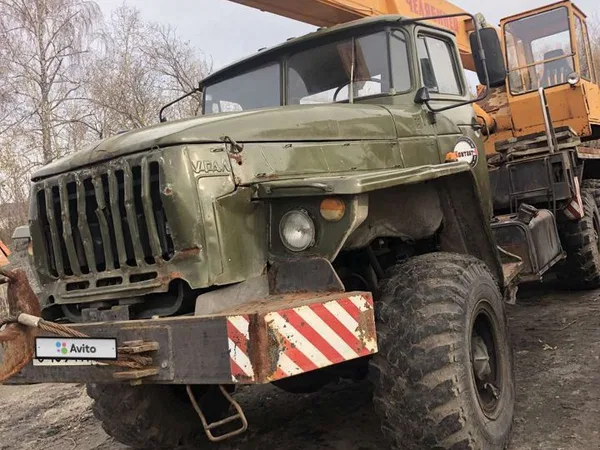 Автокран Челябинец КС-45721 на шасси УРАЛ