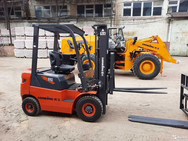 Вилочный погрузчик Lonking FD15T