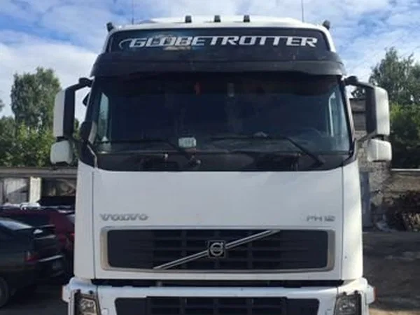 Седельный тягач Volvo FH 12