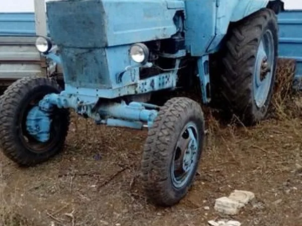 Трактор МТЗ Беларус 82