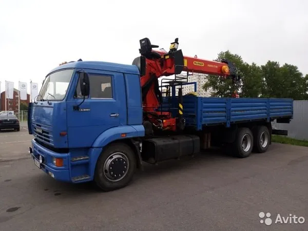 Бортовой грузовик с КМУ КамАЗ 65117 с КМУ Инман ИТ-150