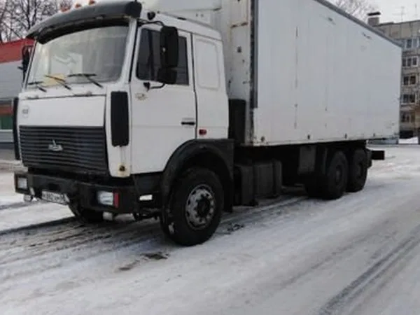 Изотермический грузовик МАЗ-Купава 6303