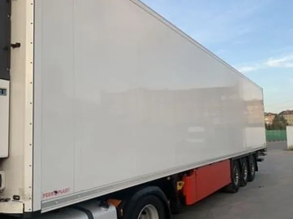 Полуприцеп рефрижератор Schmitz Cargobull