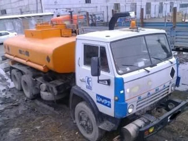 Бензовоз КамАЗ 53213