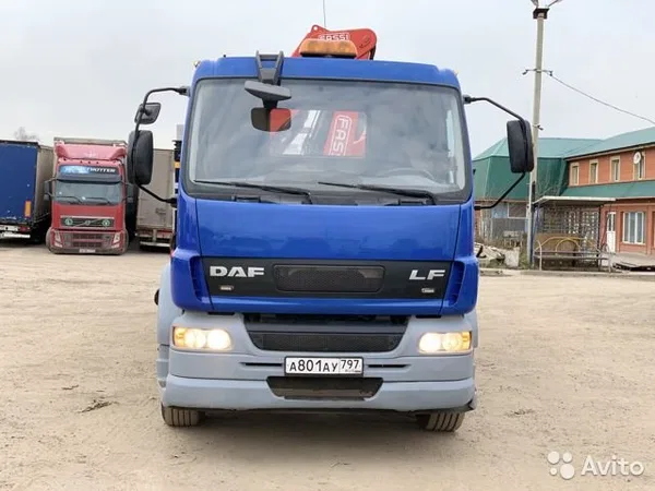 Бортовой грузовик с КМУ DAF LF 55.250