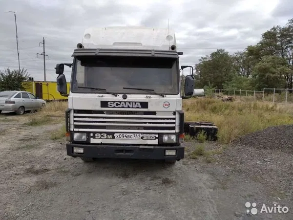 Седельный тягач Scania 93M
