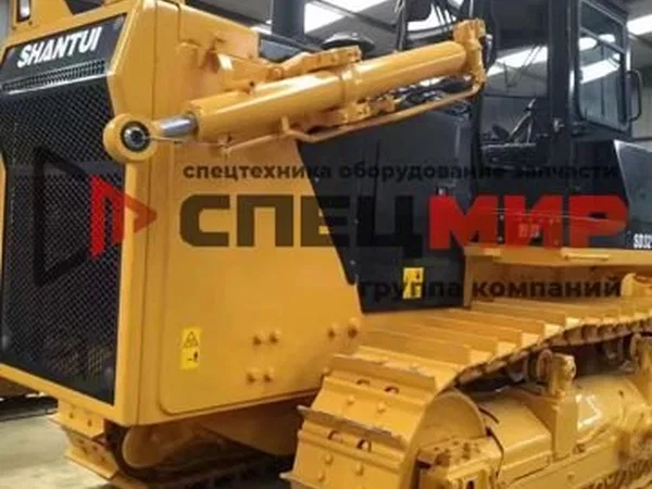 Гусеничный бульдозер Shantui SD32