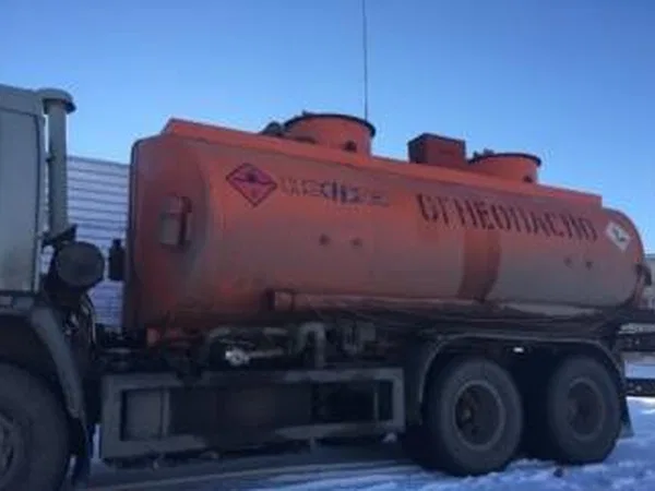 Бензовоз НефАЗ 66052-11-15