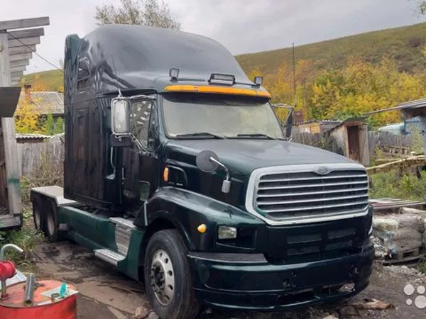 Седельный тягач Freightliner