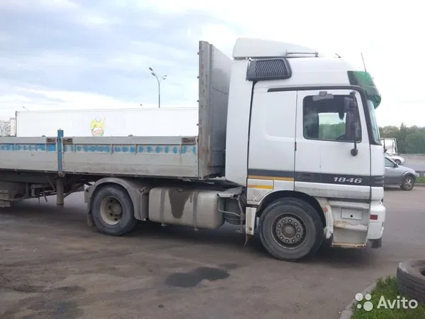 Седельный тягач Mercedes-Benz Actros 1846