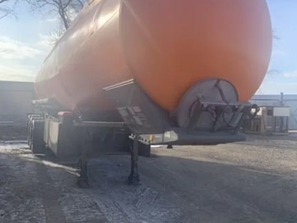Полуприцеп бензовоз Trailor