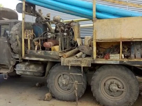 Мобильная буровая установка ЗИЛ 131 УРБ-2А2