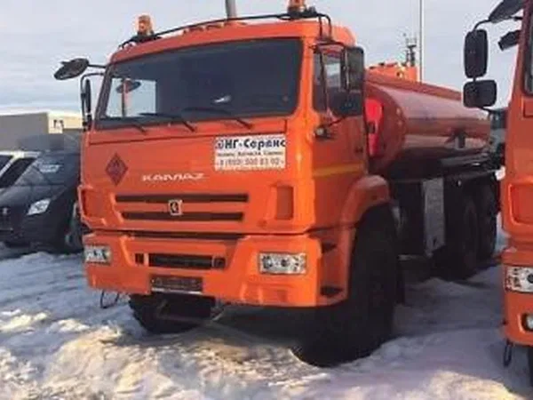 Бензовоз КамАЗ 43118 АТЗ