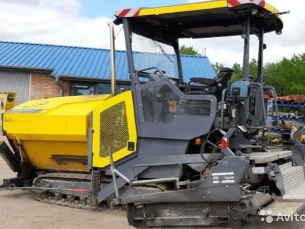 Асфальтоукладчик Dynapac SD1800C