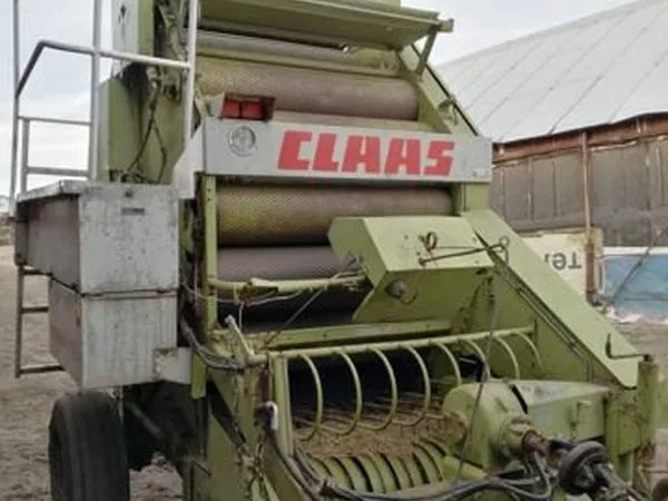 Пресс-подборщик Claas Rollant 62