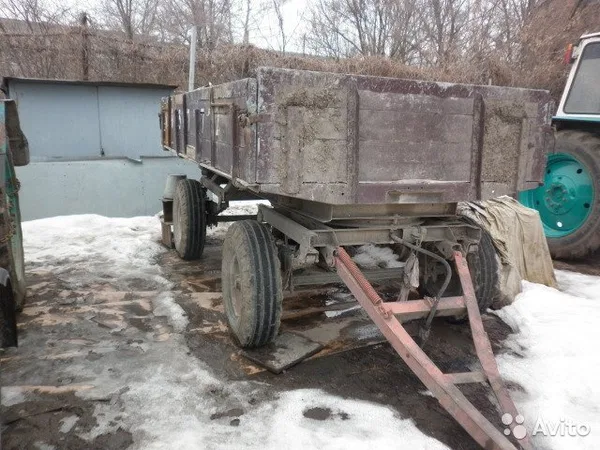 Тракторный прицеп 2ПТС-4